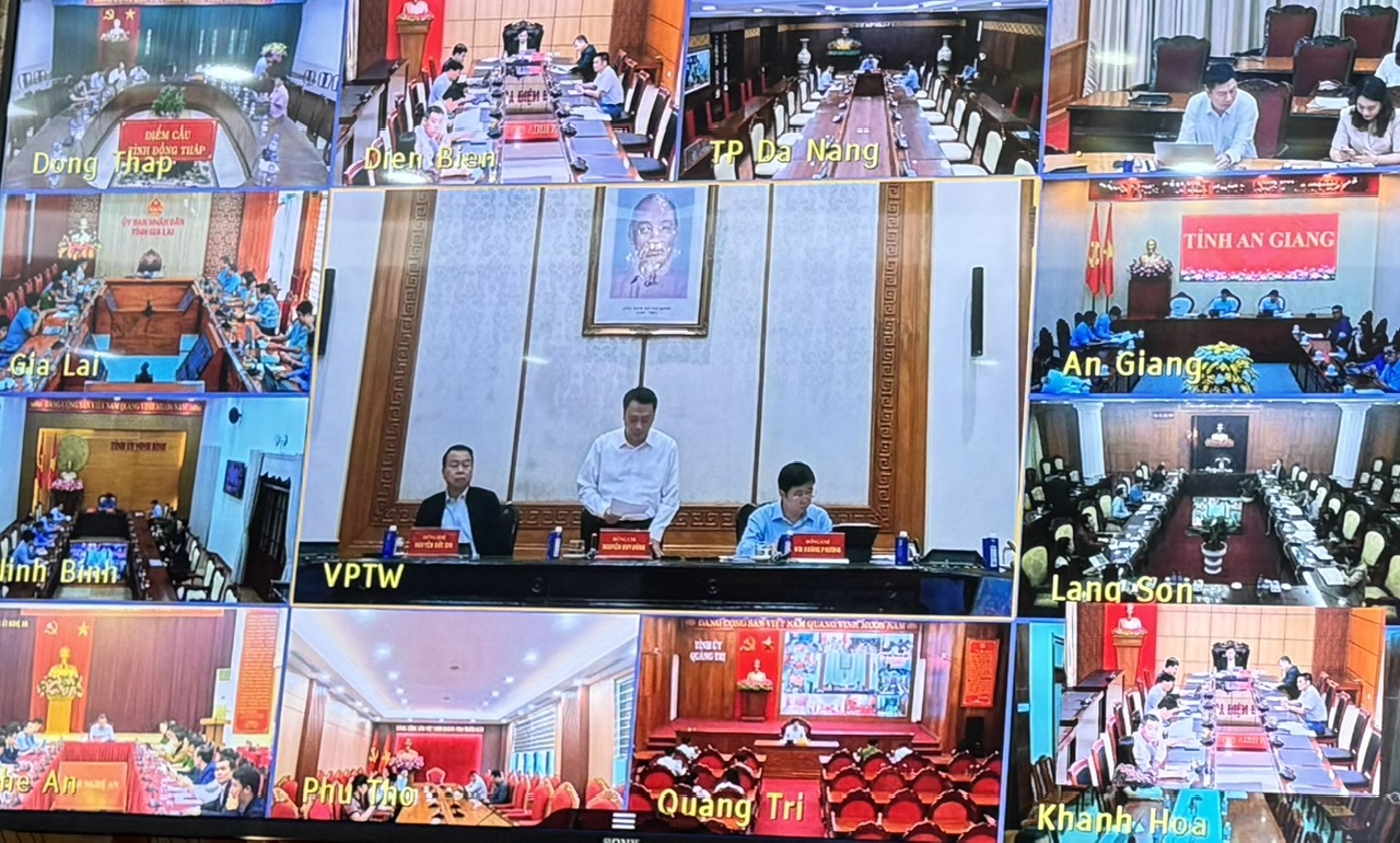 14-11-c-s1.jpg