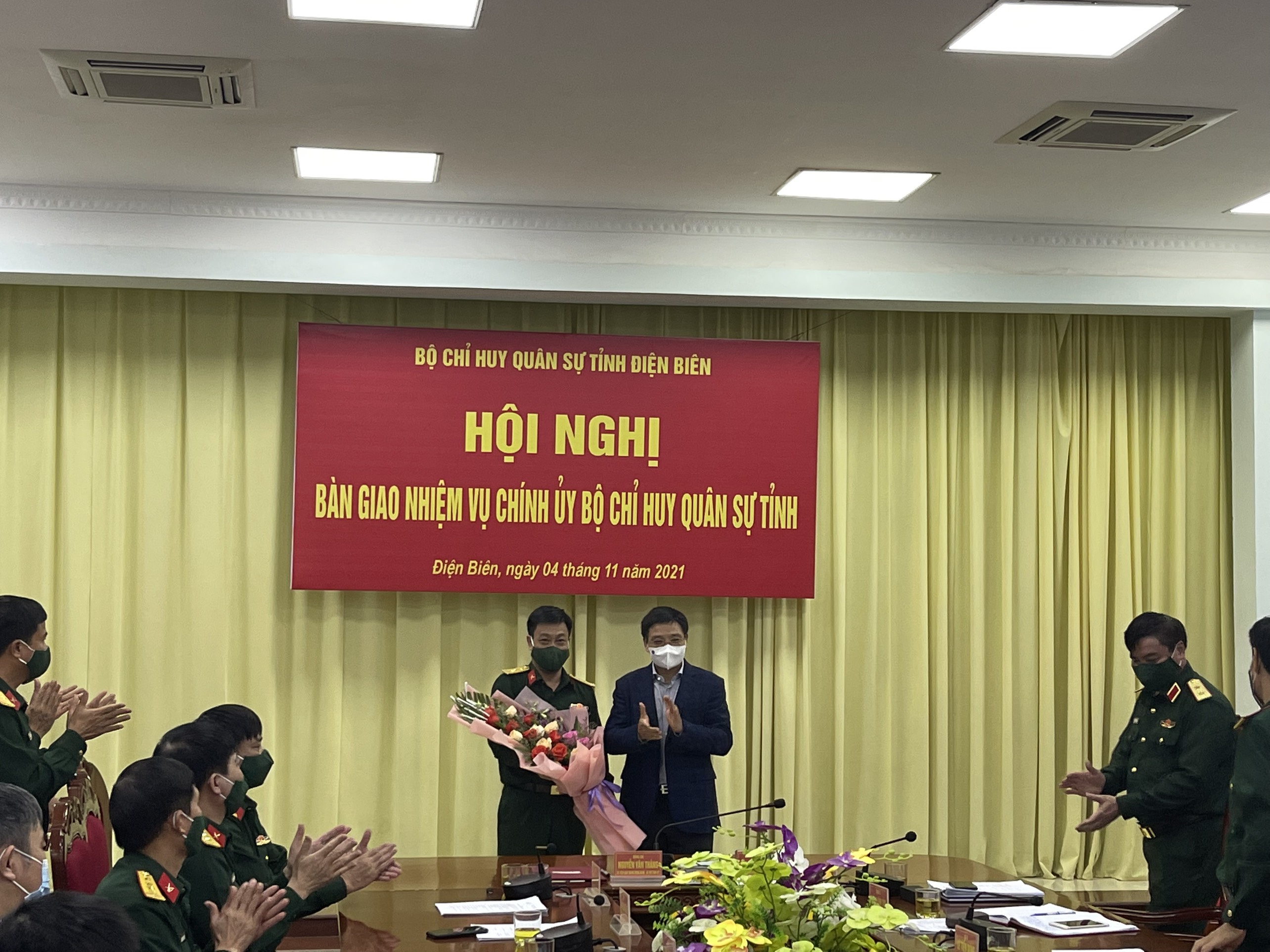 ban-giao-nvcy.jpg