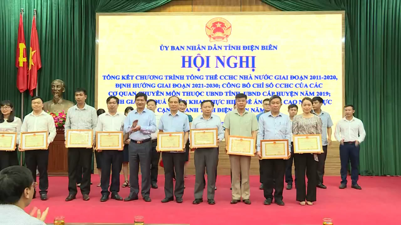 T-nh-B-t-ch-c-HN-t-ng-k-t-c-i-c-ch-h-nh-ch-nh.jpg