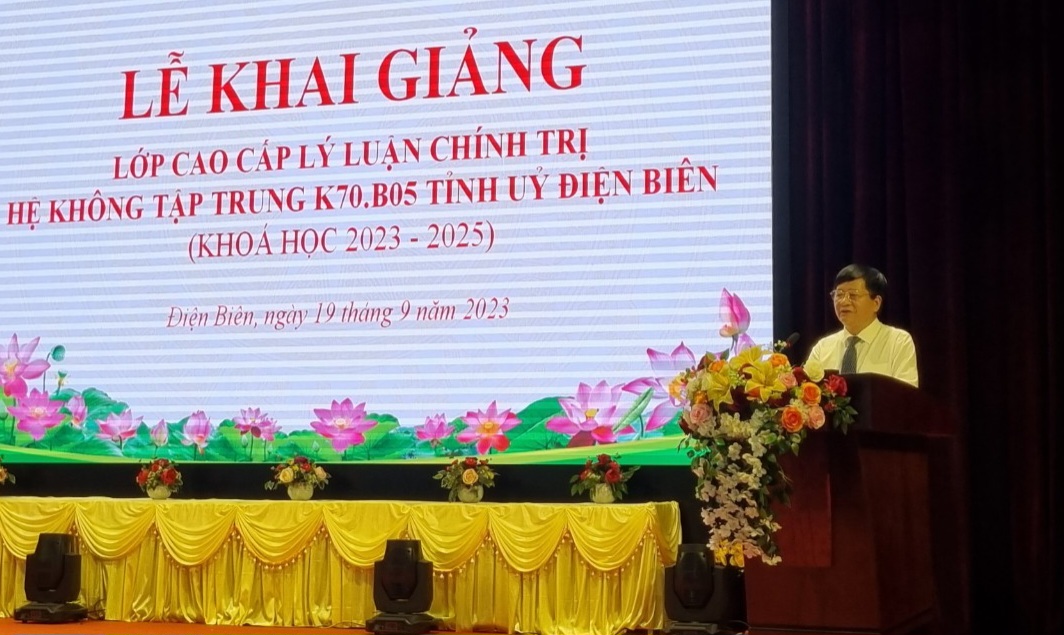 Khai-gi-ng-CCLLCT.jpg