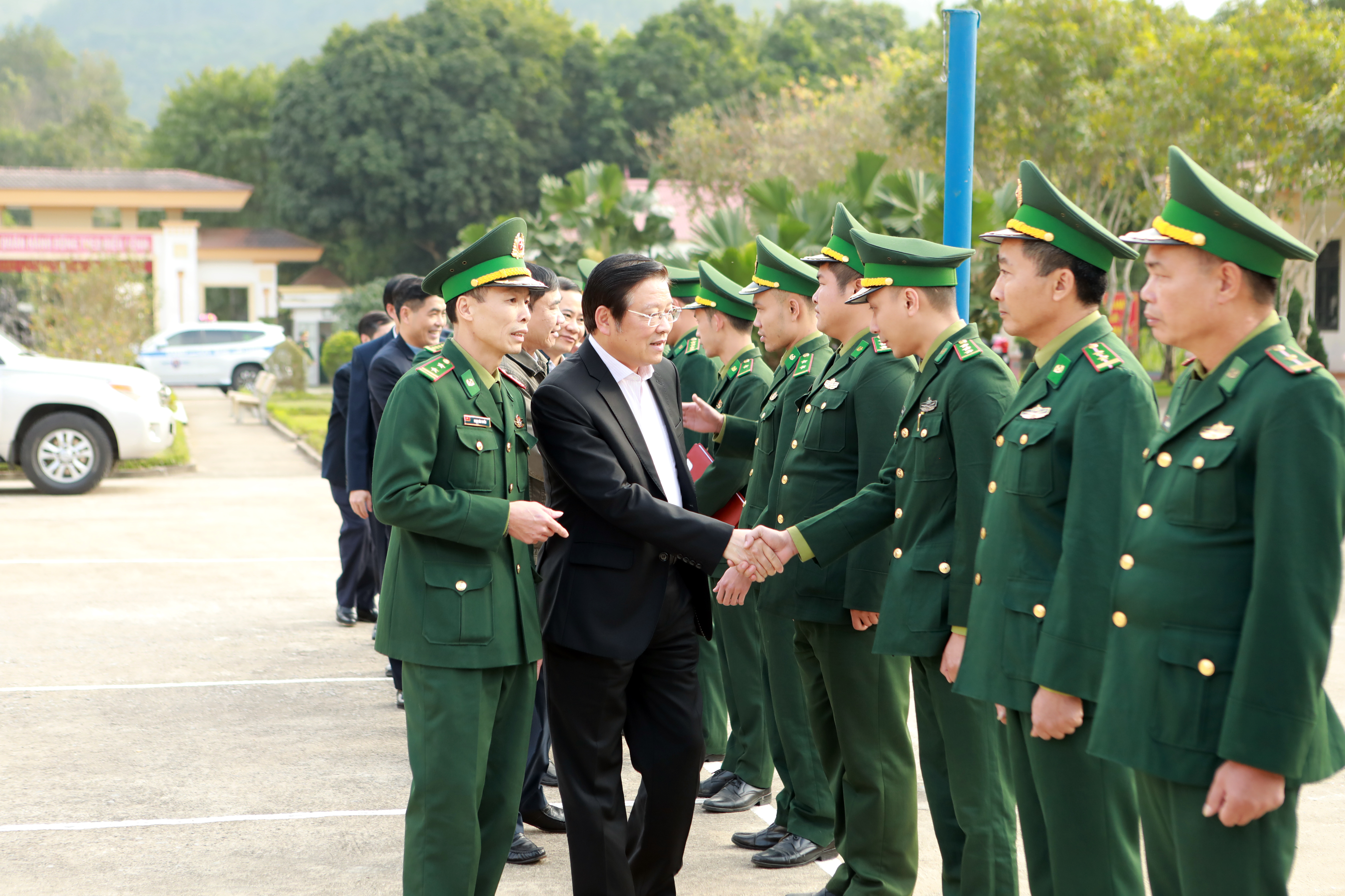 PHUC0601.JPG