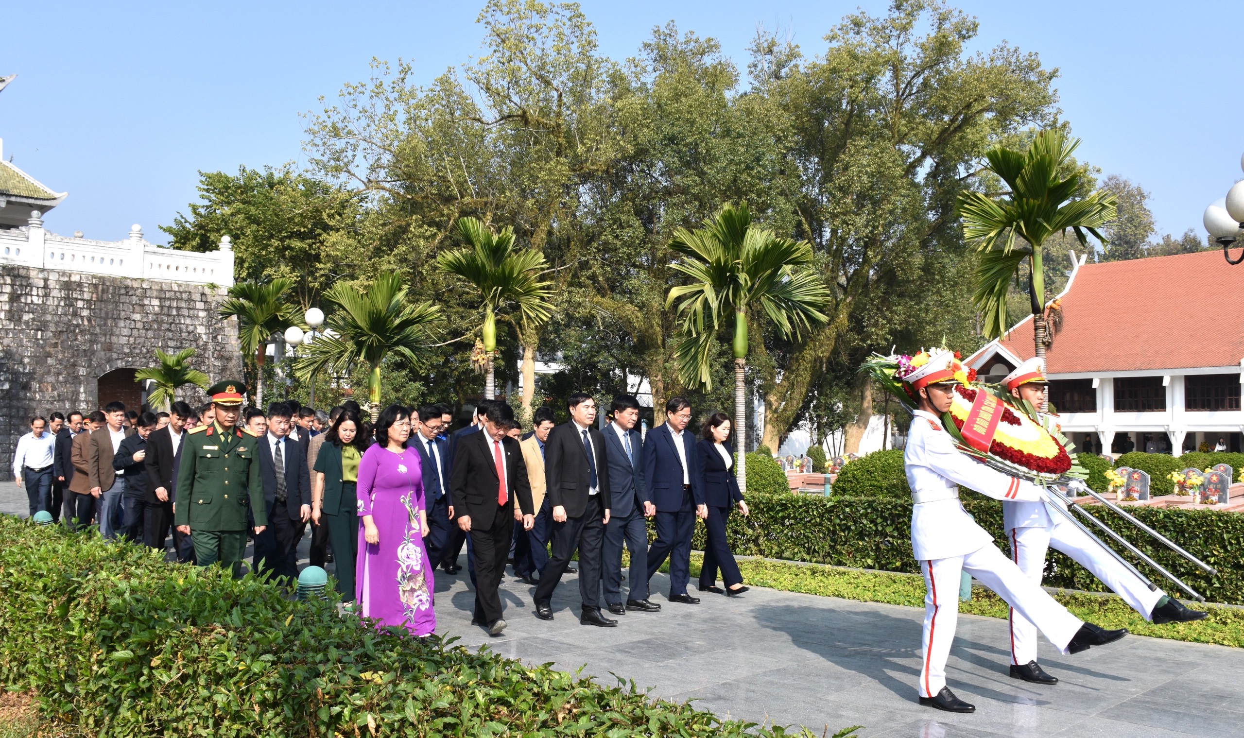 Ngh-a-trang-A1.jpg