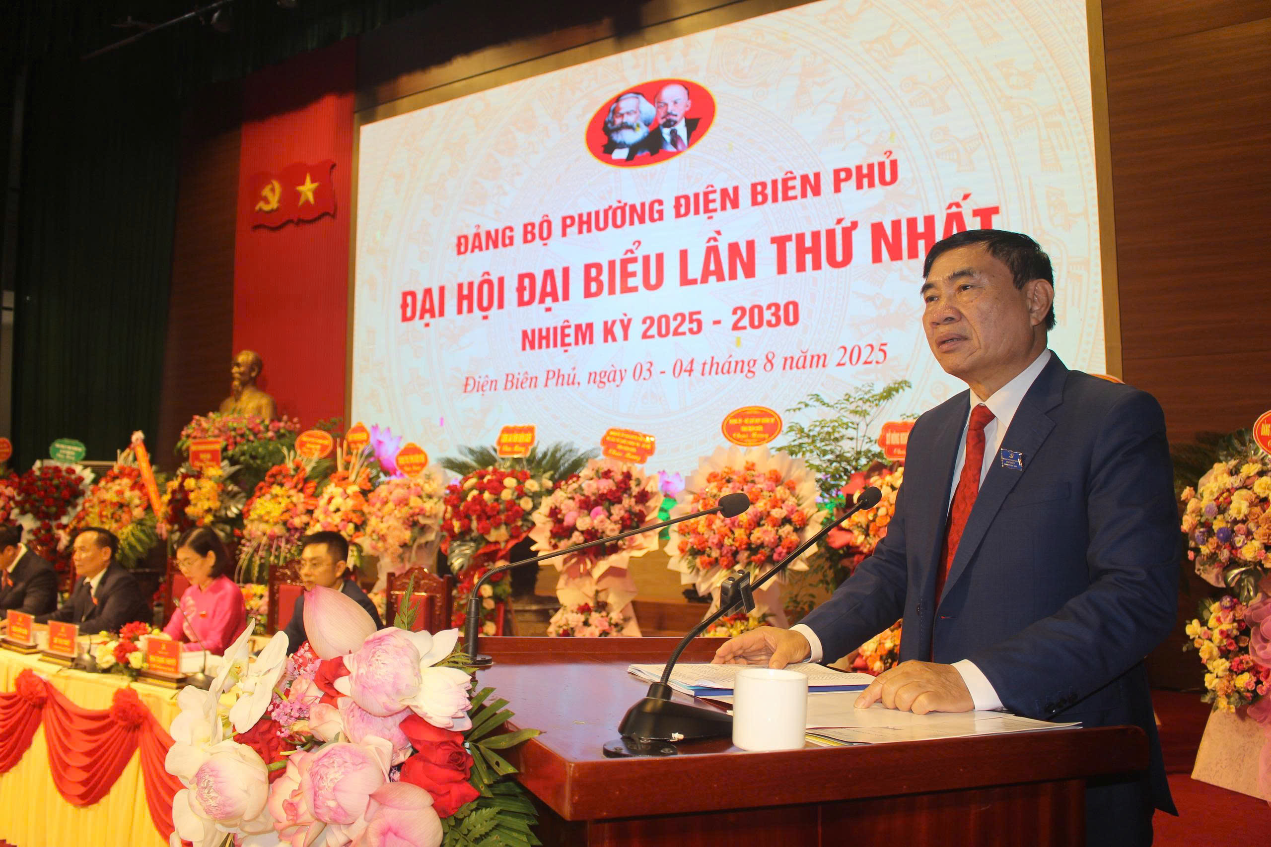 -ng-ch-B-th-T-nh-y-ph-t-bi-u-t-i-i-h-i-04-8.jpg