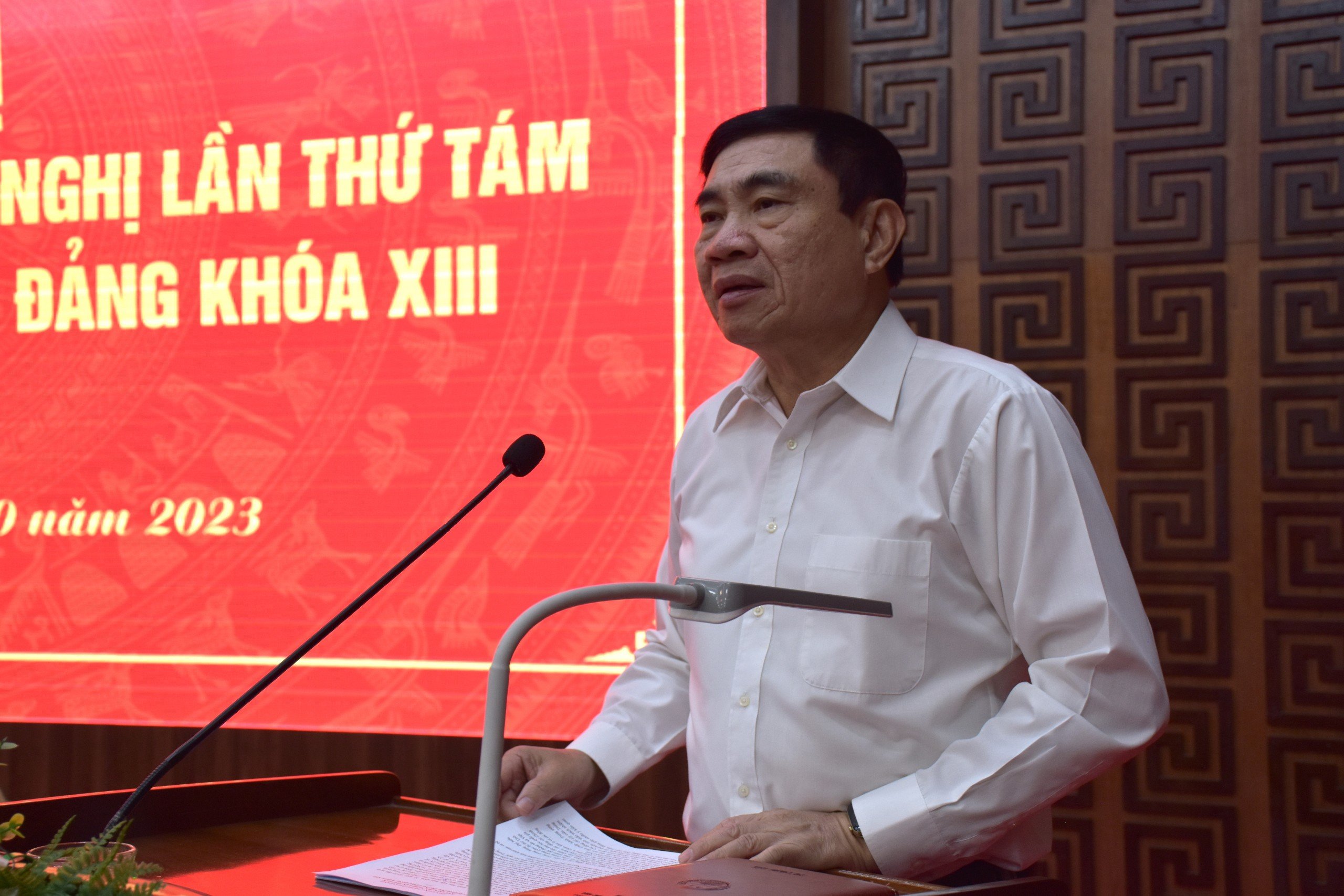 19-10-b-thu.jpg