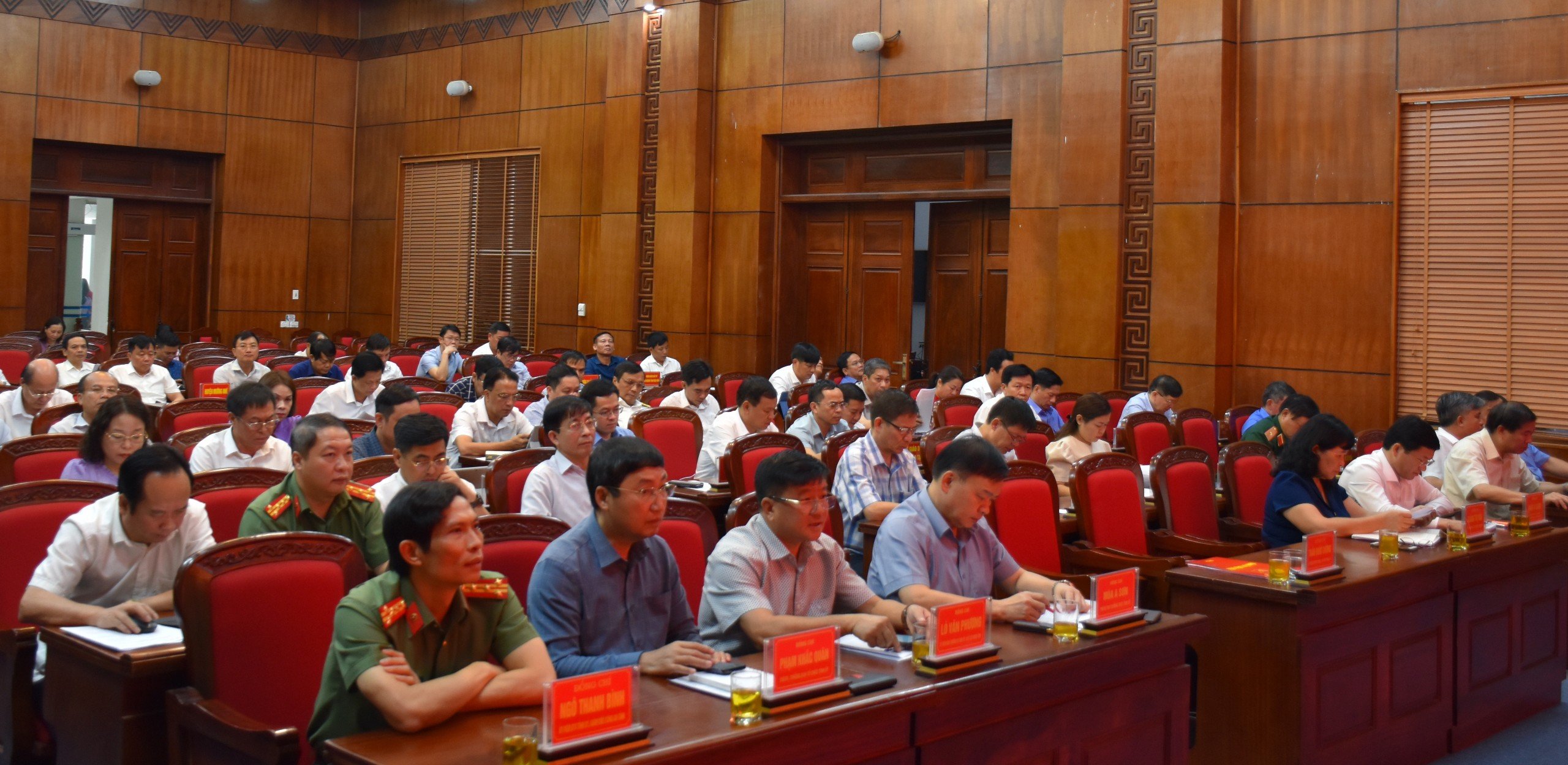 19-10-nh-dai-bieu.jpg