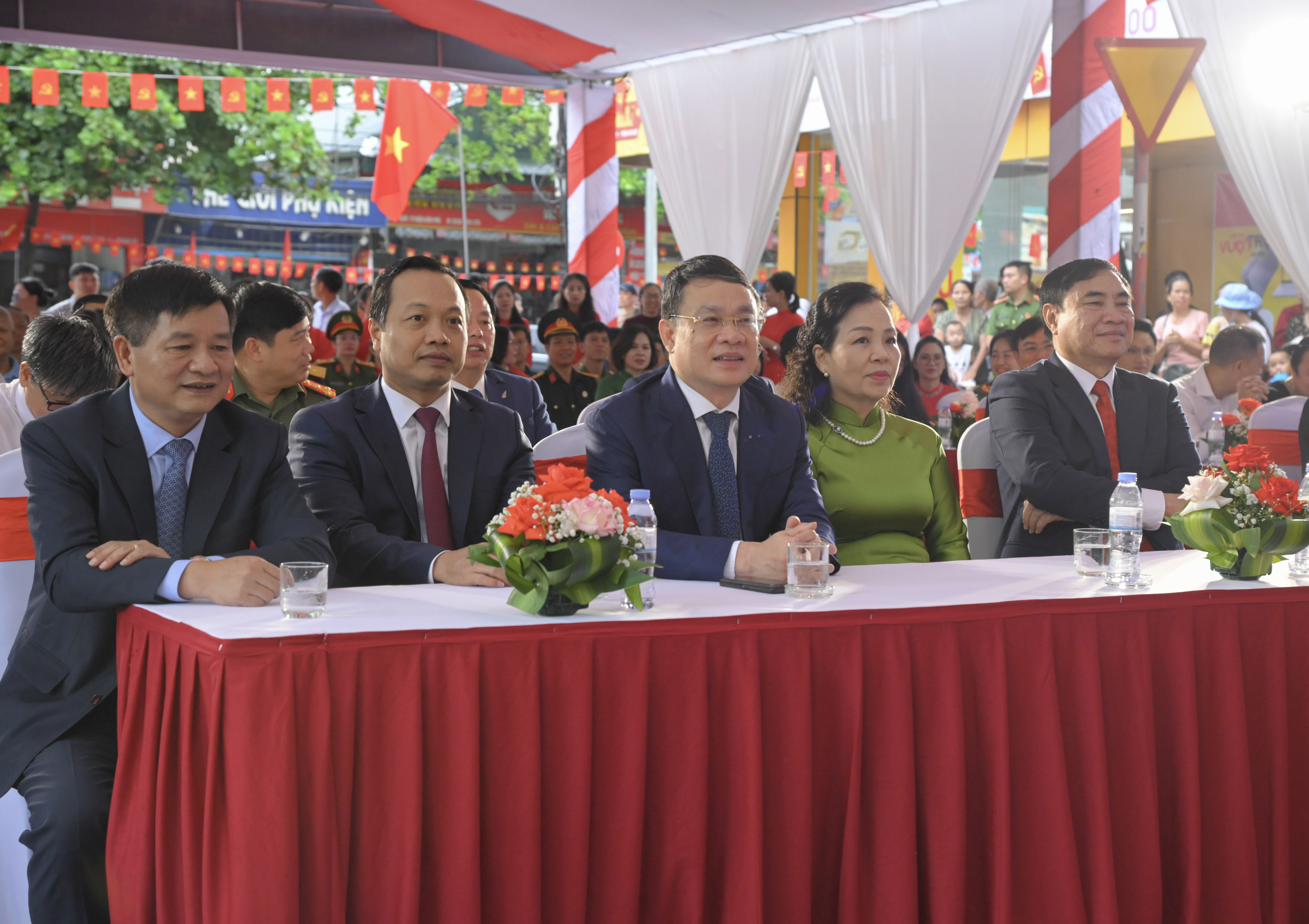 6-3-268.jpg