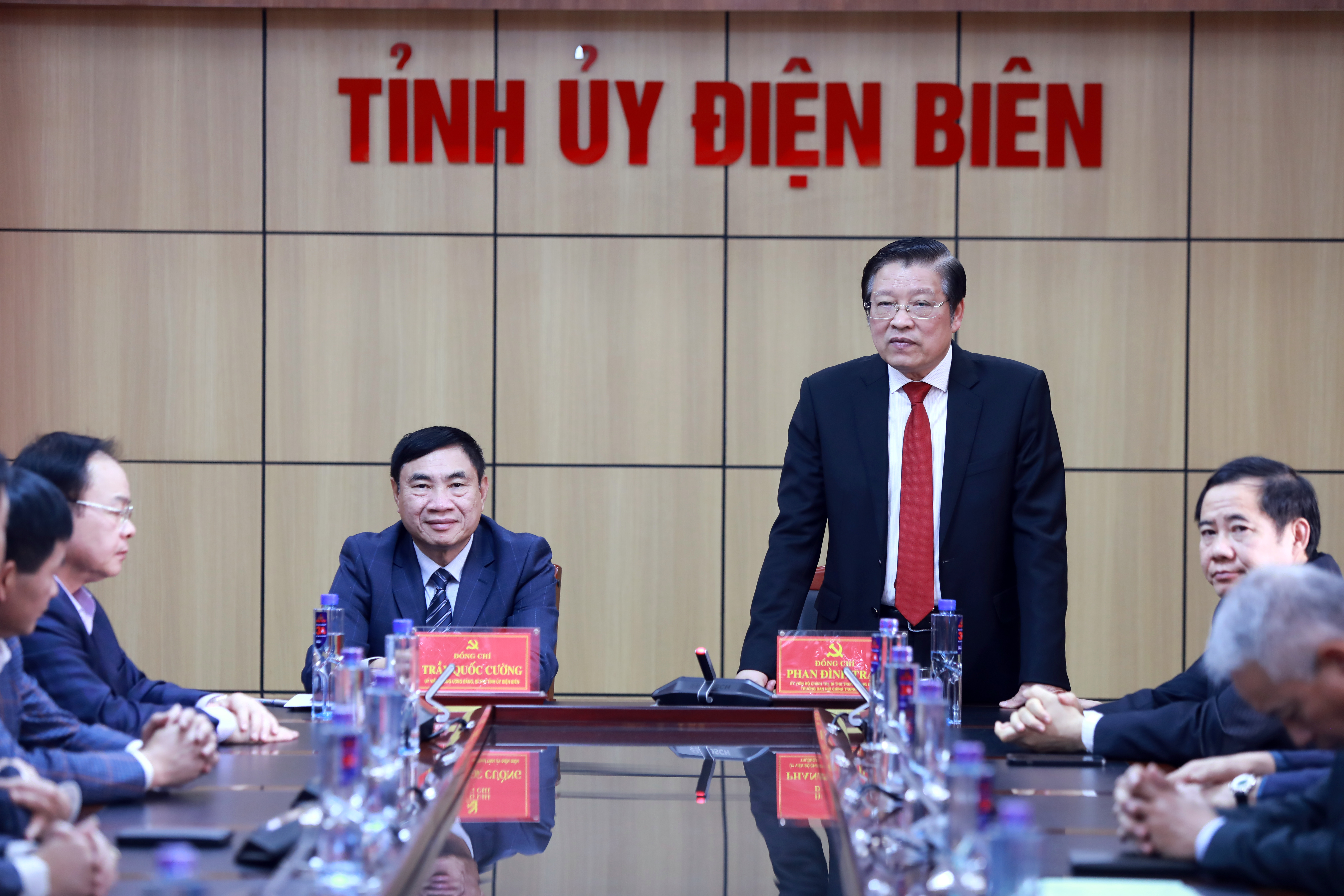 Đồng chí Phan Đình Trạc, Ủy viên Bộ Chính trị, Bí thư Trung ương Đảng, Trưởng Ban Nội chính Trung ương thăm và làm việc tại tỉnh Điện Biên