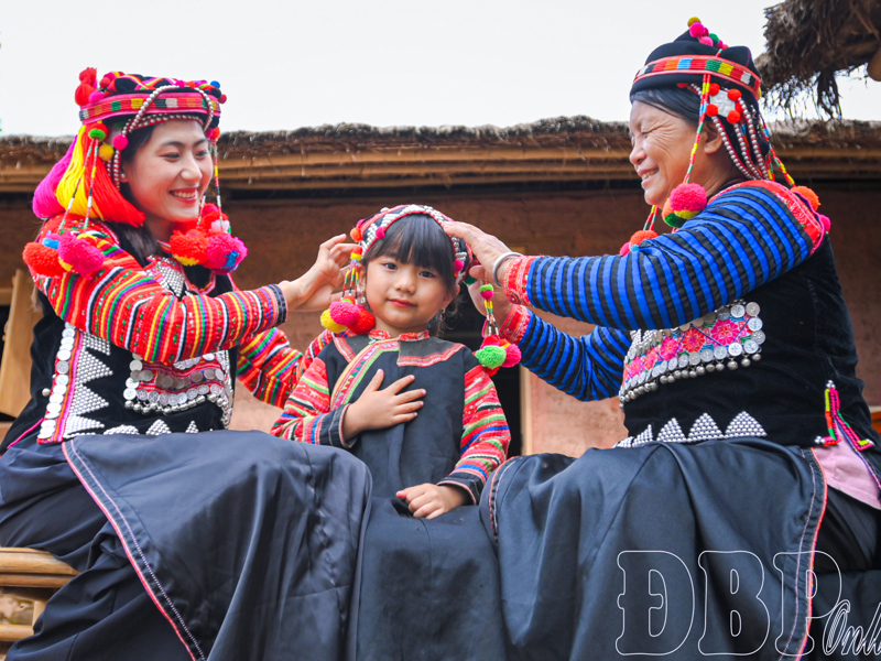 Đánh thức kho báu văn hóa