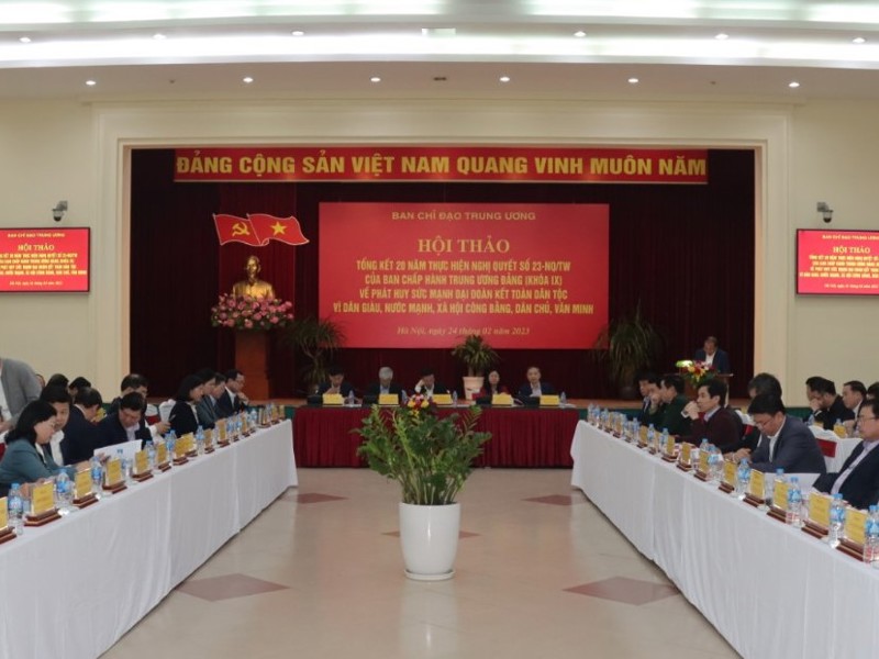 Đại đoàn kết toàn dân tộc là yêu cầu xuyên suốt, lâu dài, có ý nghĩa chiến lược