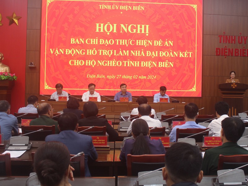 Họp Ban Chỉ đạo thực hiện Đề án vận động hỗ trợ làm nhà Đại đoàn kết cho hộ nghèo tỉnh Điện Biên hướng tới kỷ niệm 70 năm Chiến thắng Điện Biên Phủ