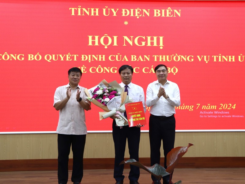 Đồng chí Lê Hoài Nam giữ chức vụ Bí thư Huyện ủy Tủa Chùa