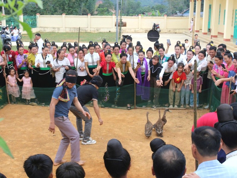 Đoàn kết từ lòng dân