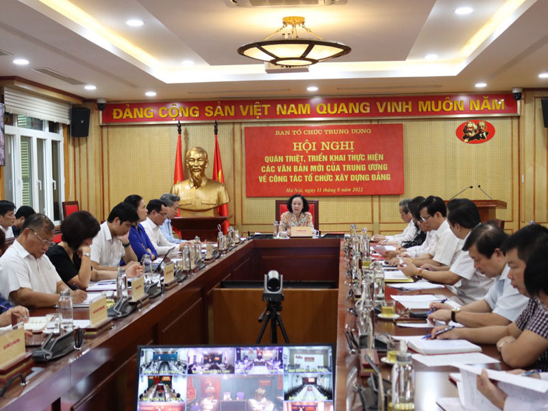 Tiếp tục bồi dưỡng cán bộ lãnh đạo, quản lý ở nước ngoài bằng ngân sách nhà nước